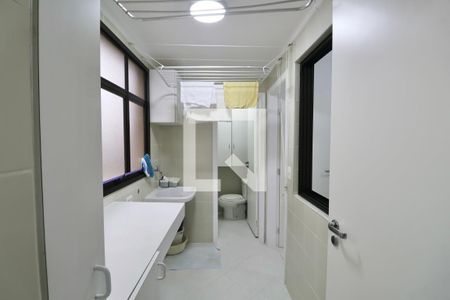 Apartamento para alugar com 158m², 4 quartos e 2 vagas Apartamento para alugar com 158m², 4 quartos e 2 vagasÁrea de Serviço