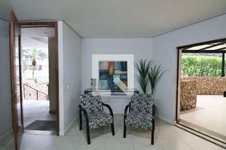 Apartamento para alugar com 158m², 4 quartos e 2 vagas Apartamento para alugar com 158m², 4 quartos e 2 vagasÁrea comum - Salão de festas