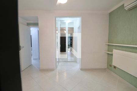Apartamento para alugar com 158m², 4 quartos e 2 vagas Apartamento para alugar com 158m², 4 quartos e 2 vagasQuarto Suíte 2