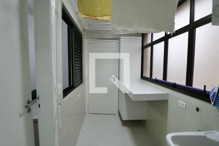 Apartamento para alugar com 158m², 4 quartos e 2 vagas Apartamento para alugar com 158m², 4 quartos e 2 vagasÁrea de Serviço