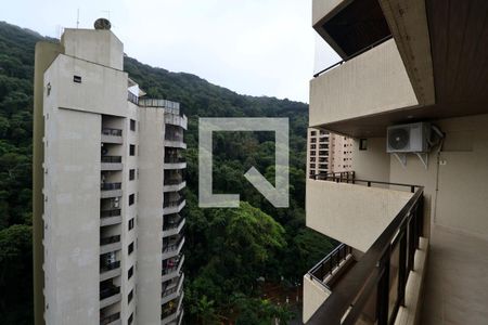 Apartamento para alugar com 158m², 4 quartos e 2 vagas Apartamento para alugar com 158m², 4 quartos e 2 vagasVista