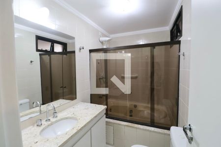Apartamento para alugar com 158m², 4 quartos e 2 vagas Apartamento para alugar com 158m², 4 quartos e 2 vagasBanheiro Suíte 2