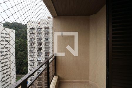 Apartamento para alugar com 158m², 4 quartos e 2 vagas Apartamento para alugar com 158m², 4 quartos e 2 vagasVaranda