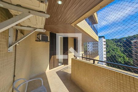 Apartamento para alugar com 4 quartos, 158m² em Barra Funda, Guarujá