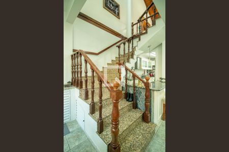 Casa à venda com 190m², 3 quartos e 2 vagasSala