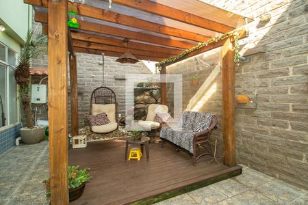 Casa à venda com 190m², 3 quartos e 2 vagasGarden