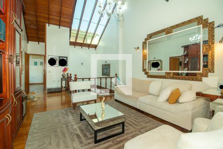 Casa à venda com 190m², 3 quartos e 2 vagasSala Segundo Piso