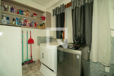 Casa à venda com 190m², 3 quartos e 2 vagasÁrea de Serviço