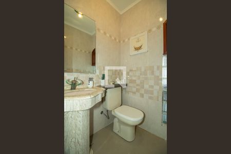 Casa à venda com 190m², 3 quartos e 2 vagasLavabo