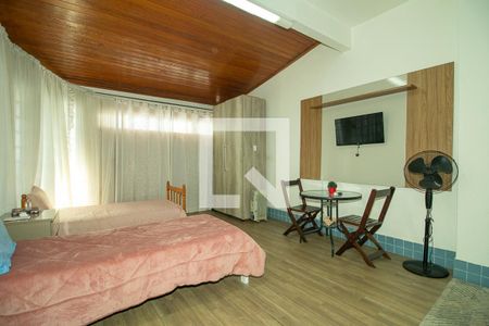 Casa à venda com 190m², 3 quartos e 2 vagasGaragem / Quarto adaptado
