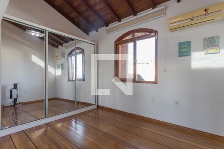 Quarto 1 de casa à venda com 3 quartos, 190m² em Rubem Berta, Porto Alegre
