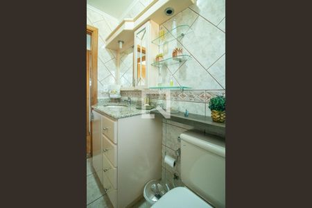 Casa à venda com 190m², 3 quartos e 2 vagasBanheiro