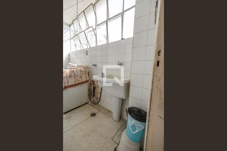 Apartamento para alugar com 120m², 3 quartos e 1 vagaÁrea de Serviço