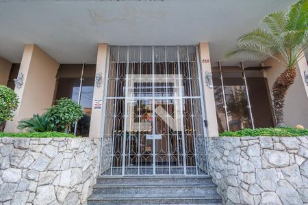 Apartamento para alugar com 120m², 3 quartos e 1 vagaFachada e portaria