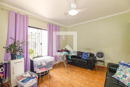 Sala de casa à venda com 4 quartos, 143m² em Vila Carrão, São Paulo