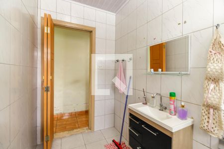 Casa à venda com 143m², 4 quartos e 4 vagasBanheiro Social