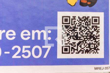 Casa à venda com 143m², 4 quartos e 4 vagasQR CODE