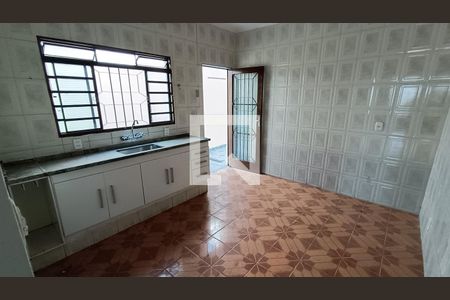 Casa para alugar com 220m², 2 quartos e sem vagaCozinha
