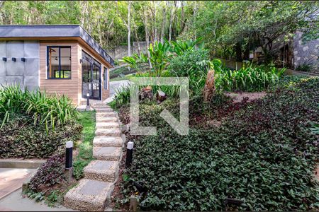 Casa à venda com 600m², 4 quartos e 2 vagasAcademia