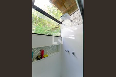 Casa à venda com 600m², 4 quartos e 2 vagasBanheiro da Suite 2