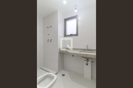 Apartamento à venda com 76m², 2 quartos e 1 vagaBanheiro da Suíte 1