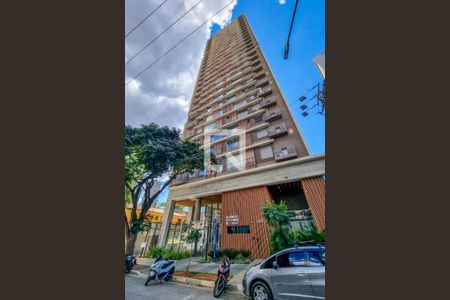 Apartamento à venda com 76m², 2 quartos e 1 vagaFachada