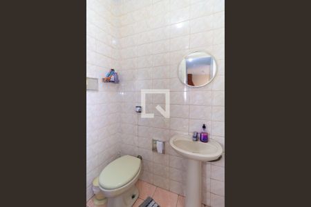 Casa à venda com 106m², 3 quartos e 3 vagasBanheiro 2