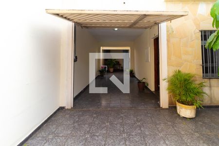 Casa à venda com 106m², 3 quartos e 3 vagasGaragem