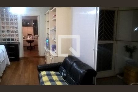 Casa à venda com 4 quartos, 253m² em Campo Belo, São Paulo