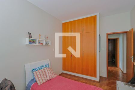 Apartamento à venda com 107m², 3 quartos e 1 vagaQuarto 2