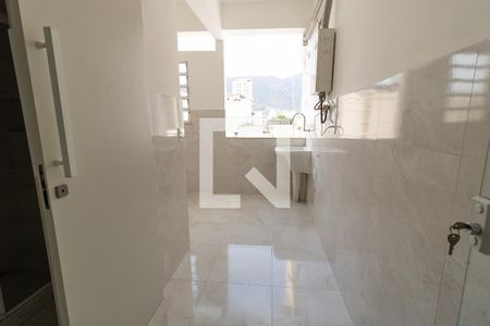 Apartamento à venda com 93m², 3 quartos e sem vagaÁrea de serviço 