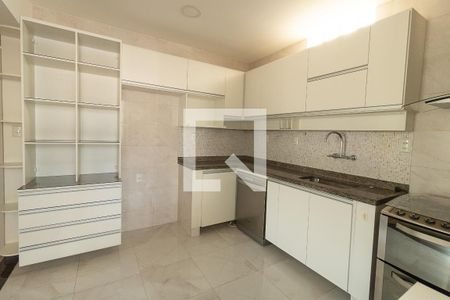 Apartamento à venda com 93m², 3 quartos e sem vagaCozinha