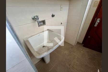 Apartamento à venda com 170m², 3 quartos e 1 vagaÁrea serviço