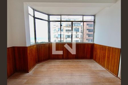 Apartamento à venda com 170m², 3 quartos e 1 vagaSala jantar vista