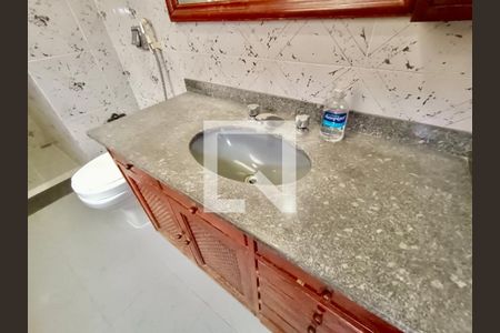 Apartamento à venda com 170m², 3 quartos e 1 vagaSuíte banheiro