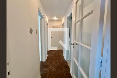 Apartamento à venda com 170m², 3 quartos e 1 vagaCorredor