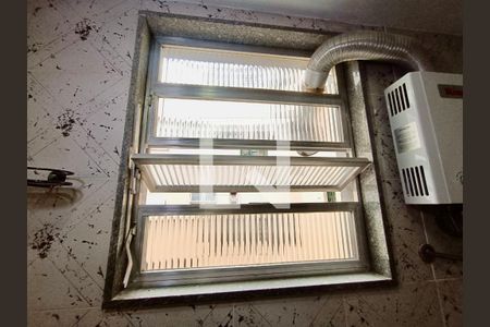 Apartamento à venda com 170m², 3 quartos e 1 vagaSuíte banheiro