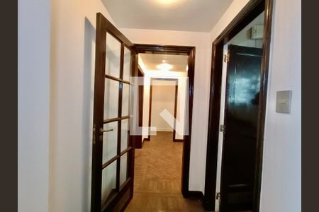 Apartamento à venda com 170m², 3 quartos e 1 vagaCorredor