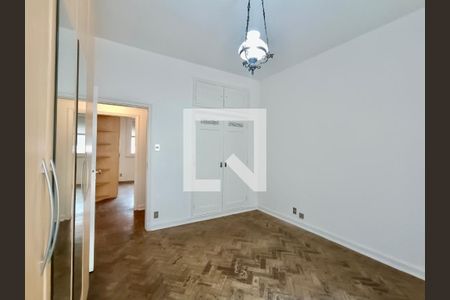 Apartamento à venda com 170m², 3 quartos e 1 vagaSuíte