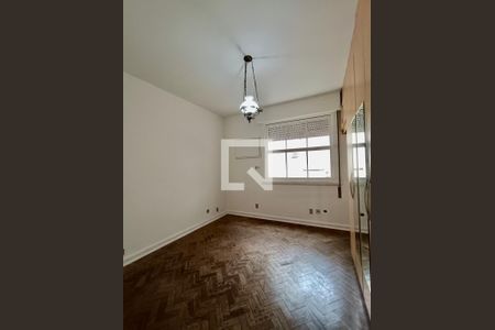 Apartamento à venda com 170m², 3 quartos e 1 vagaSuíte