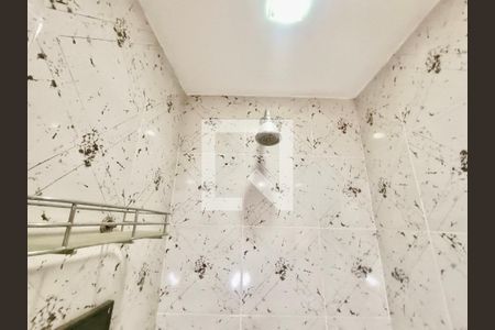 Apartamento à venda com 170m², 3 quartos e 1 vagaSuíte banheiro