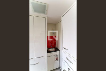 Apartamento à venda com 135m², 2 quartos e 2 vagas Apartamento à venda com 135m², 2 quartos e 2 vagasÁrea de Serviço