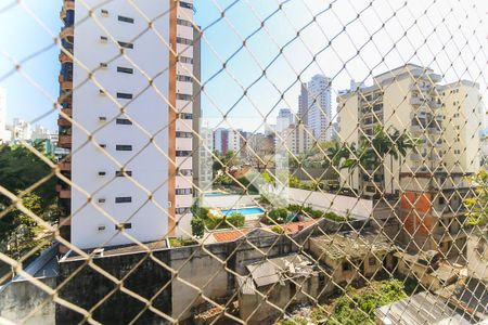 Apartamento à venda com 135m², 2 quartos e 2 vagas Apartamento à venda com 135m², 2 quartos e 2 vagasVista