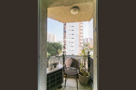 Apartamento à venda com 135m², 2 quartos e 2 vagas Apartamento à venda com 135m², 2 quartos e 2 vagasVaranda