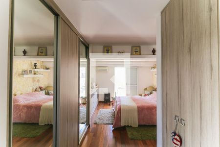 Apartamento à venda com 135m², 2 quartos e 2 vagas Apartamento à venda com 135m², 2 quartos e 2 vagasQuarto 2