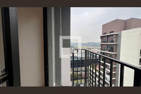 Studio para alugar com 27m², 1 quarto e sem vaga Studio para alugar com 27m², 1 quarto e sem vagaSacada