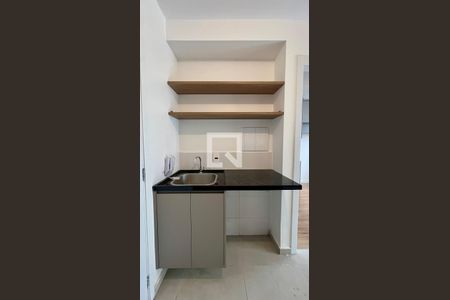 Studio para alugar com 27m², 1 quarto e sem vaga Studio para alugar com 27m², 1 quarto e sem vagaÁrea de Serviço
