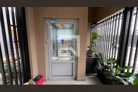 Studio para alugar com 27m², 1 quarto e sem vaga Studio para alugar com 27m², 1 quarto e sem vagaAcessibilidade