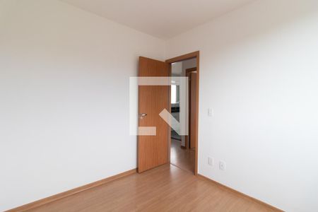 Quarto 2 de apartamento à venda com 2 quartos, 44m² em Cavalhada, Porto Alegre