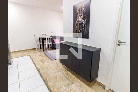 Apartamento para alugar com 41m², 2 quartos e 1 vaga Apartamento para alugar com 41m², 2 quartos e 1 vagaCozinha e Área de Serviço